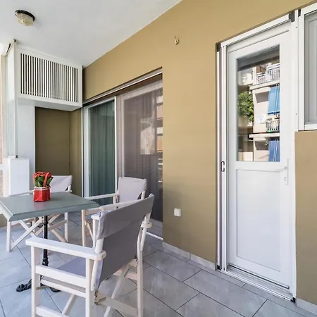 Comfortable And Spacious 2 Bdr Apt Athens Exterior photo
